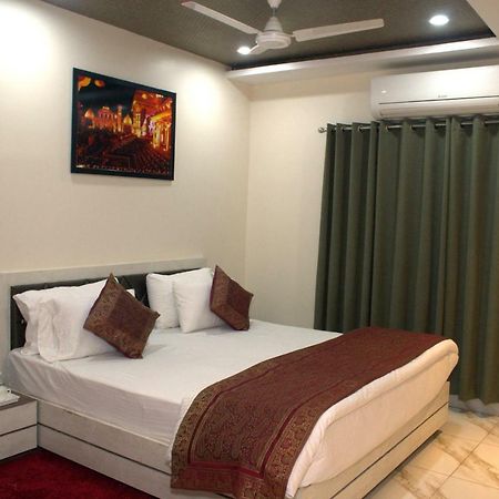 Hotel Tamilnadu Kashi Varanasi Exterior foto