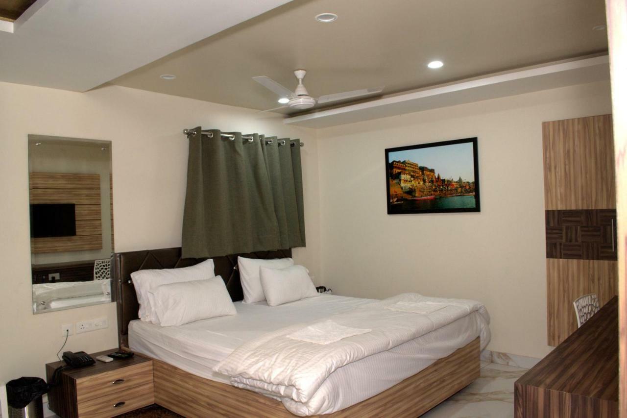 Hotel Tamilnadu Kashi Varanasi Exterior foto